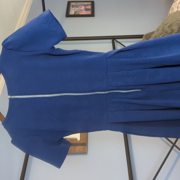 LuLaRoe Blue Short Sleeve Dress - Picture 2 of 3